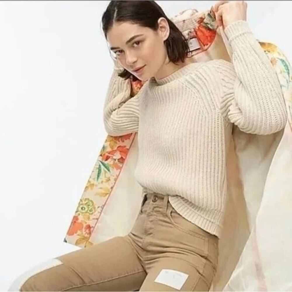 J.Crew Chunky Ribbed Crewneck Long Sleeve Pullover Sweater Stretch M Cream